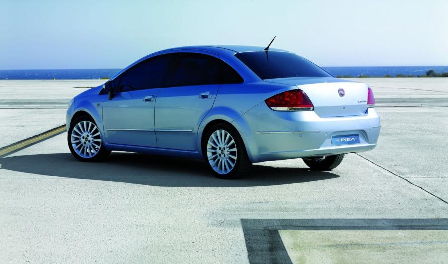  Fiat Linea 2006 года  (фото 34 из 62)